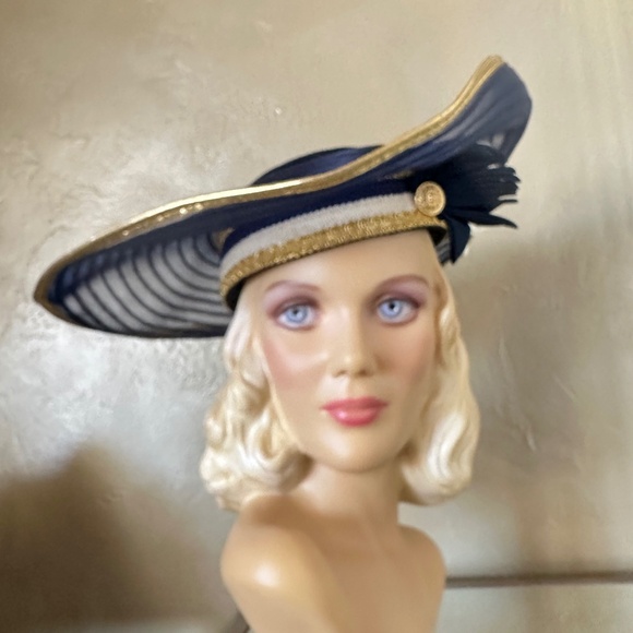 FAMOUS DESIGNER 1970s\' NAVY, WHITE & GOLD WIDE BRIM HAT + NAVY SEQUINS main image 5